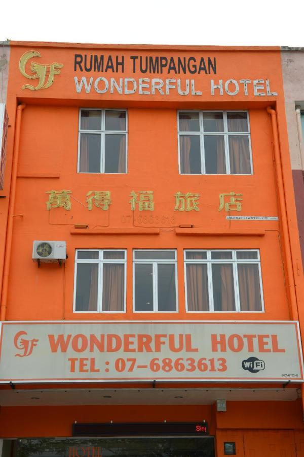 Gf Wonderful Hotel Pontian Kecil Dış mekan fotoğraf
